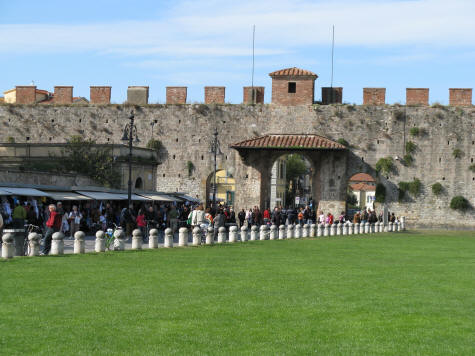 Porta Leone City Gates, Pisa Italy